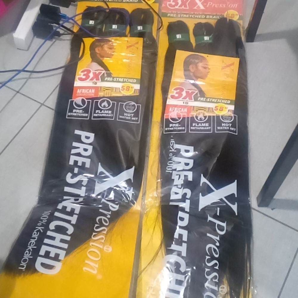 X-pression 58' pre stretched braiding bundle (2)